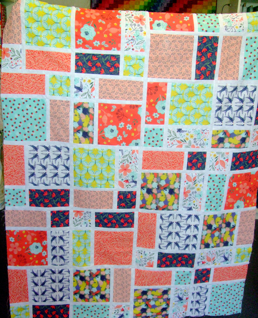 SASHED DISAPPEARING 9-PATCH QUILT DESIGN